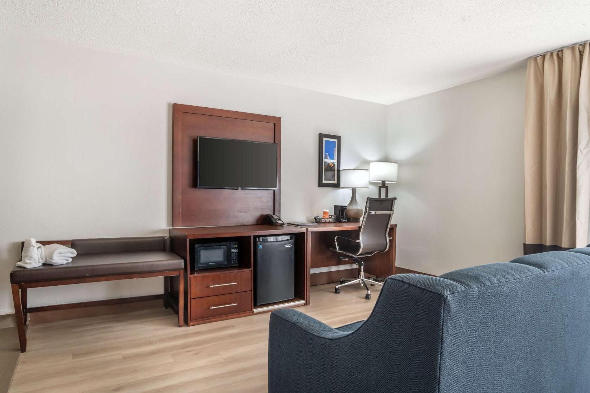 Comfort Airport Uptown Charlotte